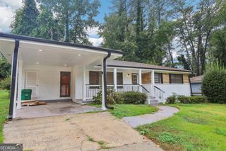 2549 Fontaine Circle, Decatur, GA 30032