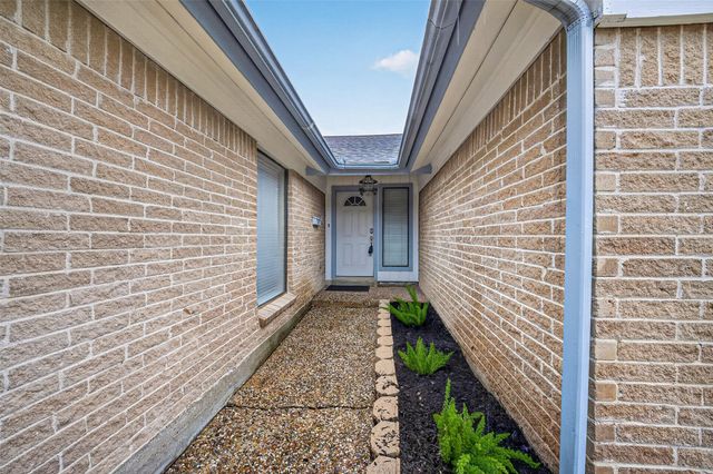 6122 Sanford Road, Houston, TX 77096