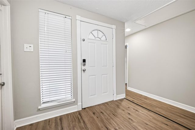 6122 Sanford Road, Houston, TX 77096
