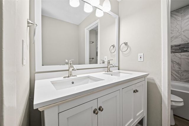 6122 Sanford Road, Houston, TX 77096