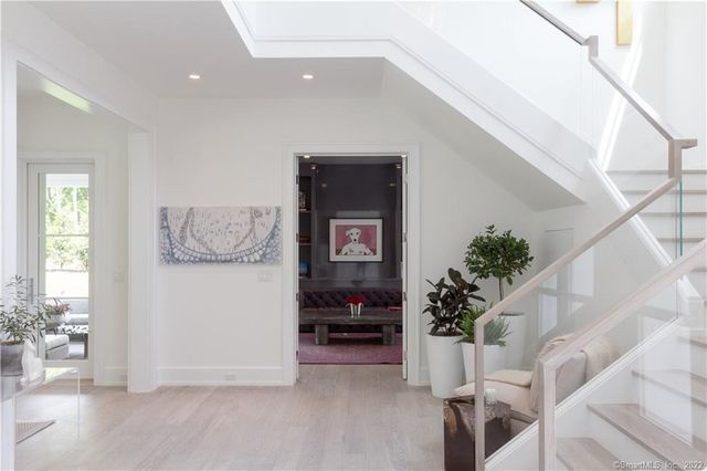 240 Rosebrook Road, New Canaan, CT 06840