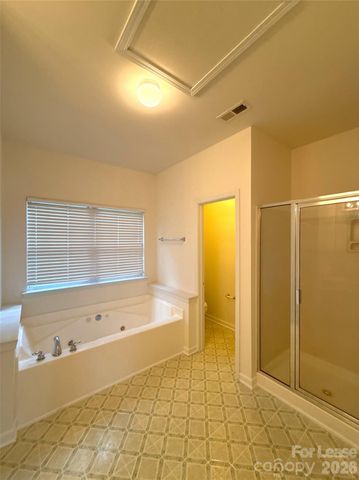 2618 Hartley Hills Drive, Charlotte, NC 28213