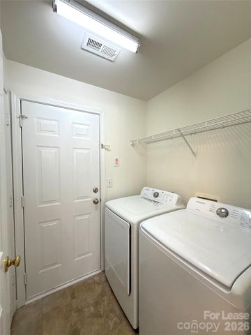 2618 Hartley Hills Drive, Charlotte, NC 28213