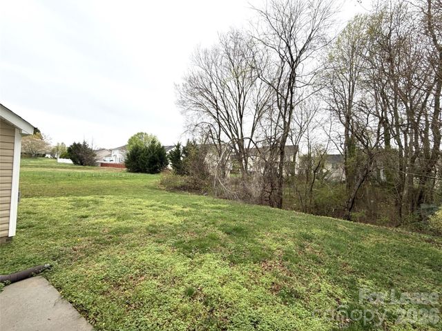 2618 Hartley Hills Drive, Charlotte, NC 28213