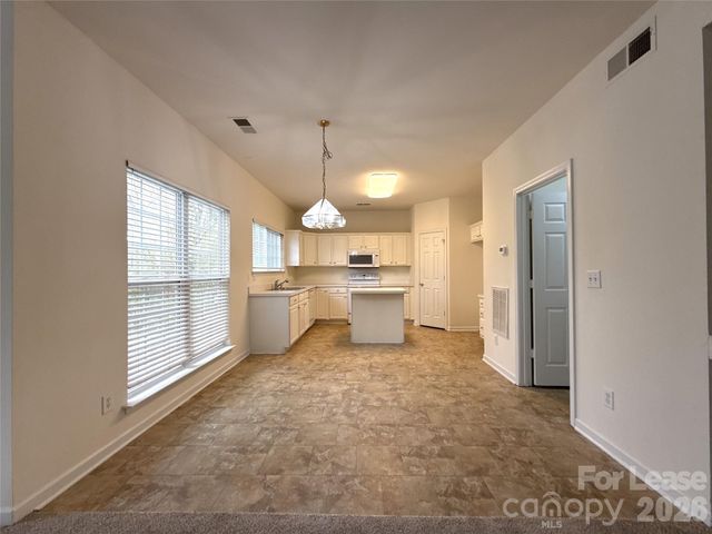 2618 Hartley Hills Drive, Charlotte, NC 28213