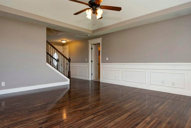 1382 S Cumberland Avenue, Republic, MO 65738
