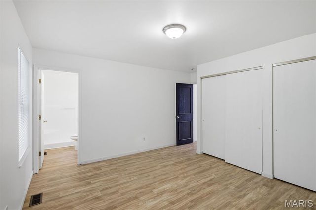 10236 Earl Drive, St Louis, MO 63136