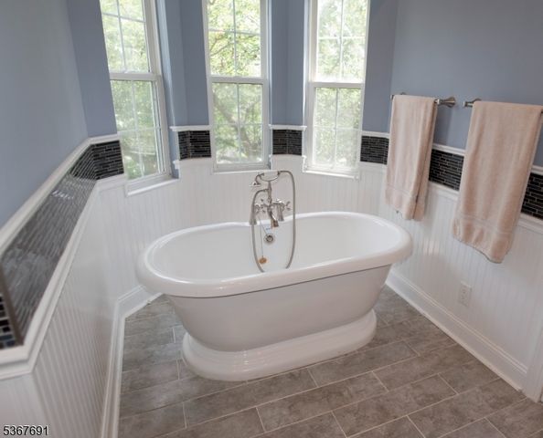 425 Diablo Ct, Mahwah Twp., NJ 07430