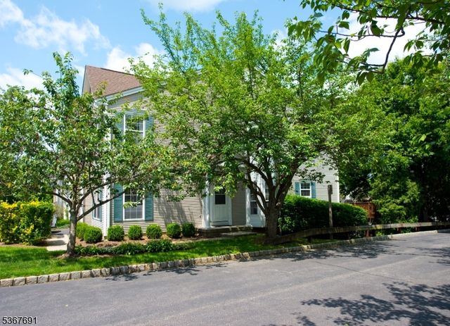 425 Diablo Ct, Mahwah Twp., NJ 07430