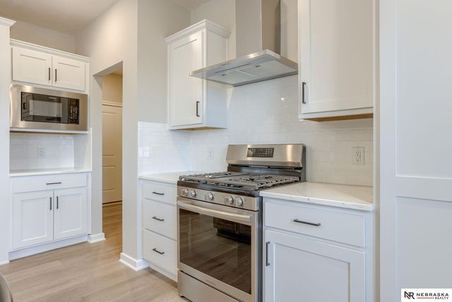 12202 S 111th Street, Papillion, NE 68046