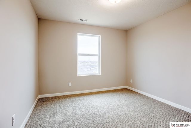 12202 S 111th Street, Papillion, NE 68046