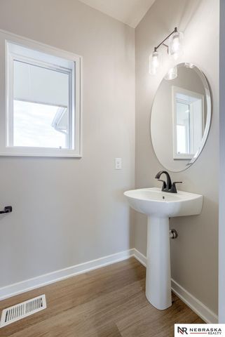 12202 S 111th Street, Papillion, NE 68046