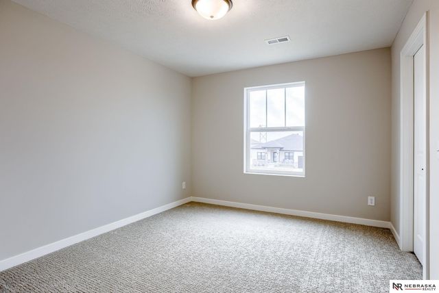 12202 S 111th Street, Papillion, NE 68046