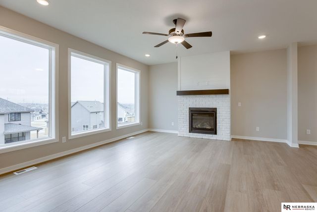 12202 S 111th Street, Papillion, NE 68046