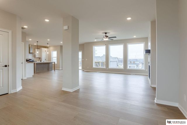 12202 S 111th Street, Papillion, NE 68046