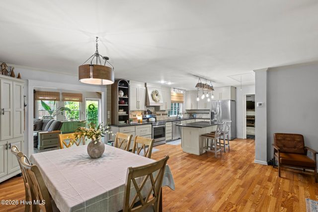 346 Knollwood Drive, Hampstead, NC 28443