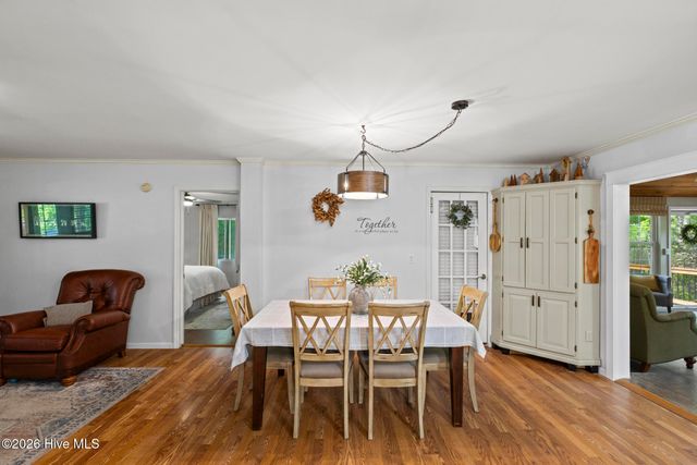 346 Knollwood Drive, Hampstead, NC 28443