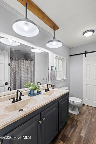 346 Knollwood Drive, Hampstead, NC 28443