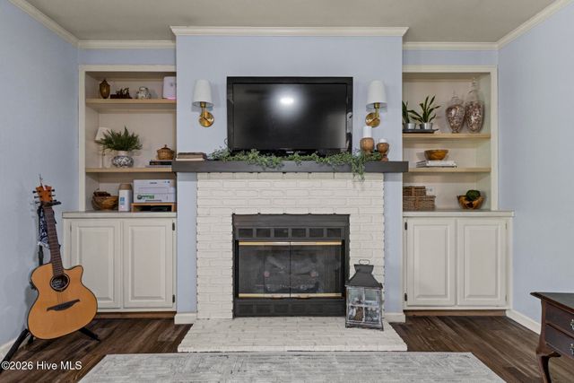 346 Knollwood Drive, Hampstead, NC 28443