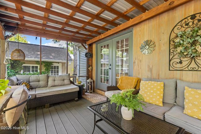 346 Knollwood Drive, Hampstead, NC 28443