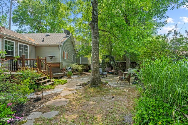 346 Knollwood Drive, Hampstead, NC 28443