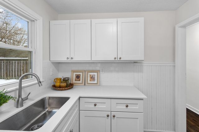 2138 3rd Street E, Saint Paul, MN 55119