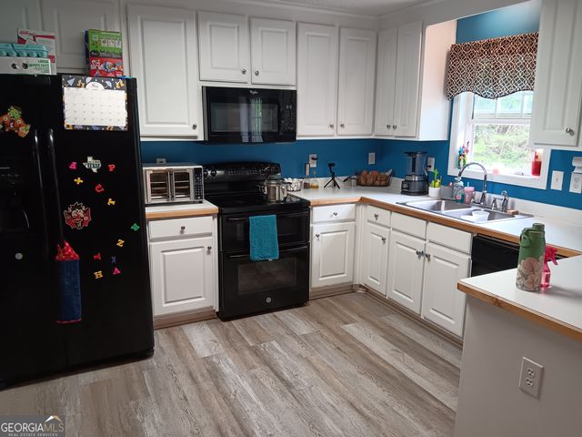 392 Ivy Hills Circle, Mount Airy, GA 30563
