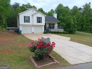 392 Ivy Hills Circle, Mount Airy, GA 30563