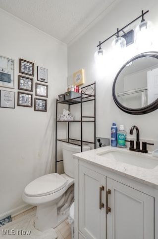 354 Hiwood Avenue, Munroe Falls, OH 44262