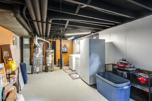 354 Hiwood Avenue, Munroe Falls, OH 44262