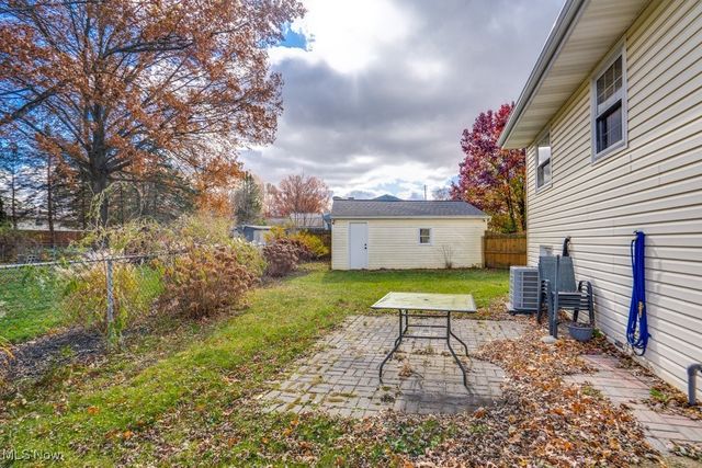 354 Hiwood Avenue, Munroe Falls, OH 44262