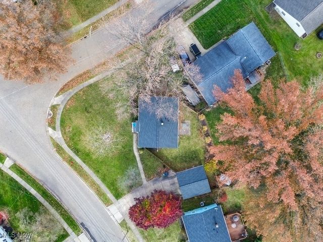 354 Hiwood Avenue, Munroe Falls, OH 44262