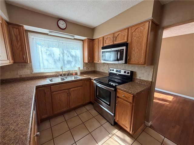 301 Tate Avenue, Englewood, OH 45322