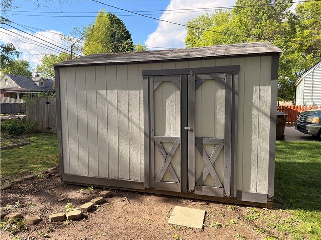301 Tate Avenue, Englewood, OH 45322
