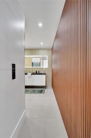 3371 SW 51st St, Hollywood, FL 33312