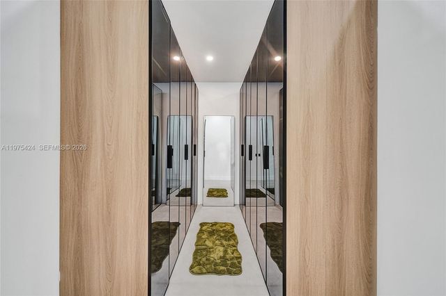 3371 SW 51st St, Hollywood, FL 33312