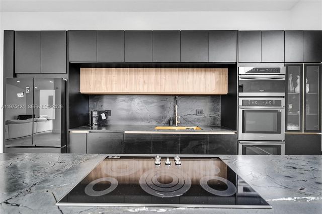 3371 SW 51st St, Hollywood, FL 33312