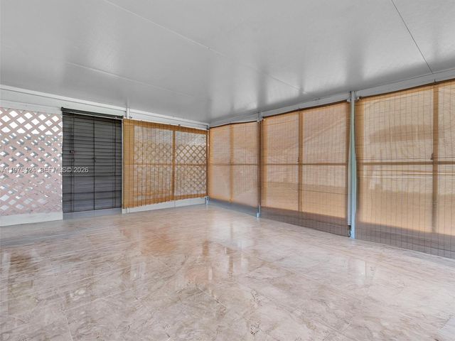 3371 SW 51st St, Hollywood, FL 33312