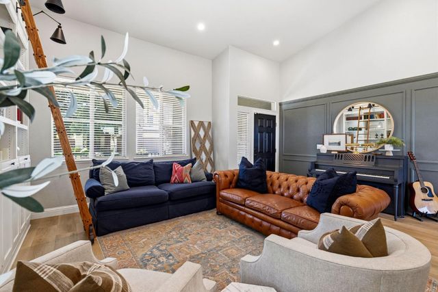 1924 Saint Patrick Way, Roseville, CA 95747