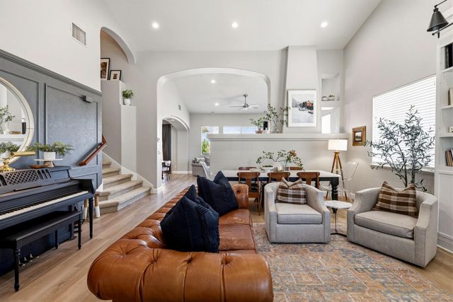 1924 Saint Patrick Way, Roseville, CA 95747