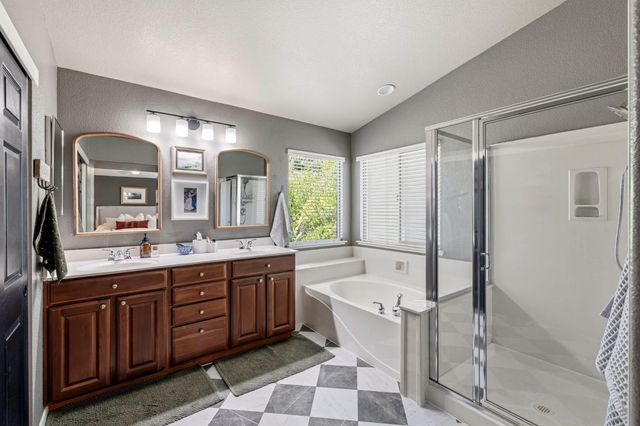 1924 Saint Patrick Way, Roseville, CA 95747