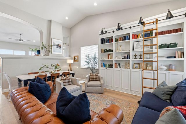 1924 Saint Patrick Way, Roseville, CA 95747