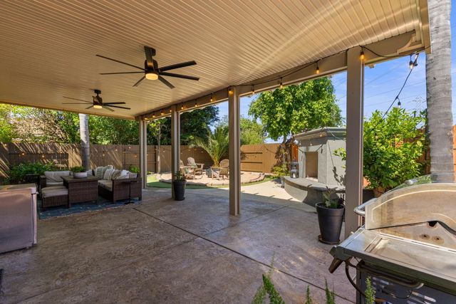 1924 Saint Patrick Way, Roseville, CA 95747