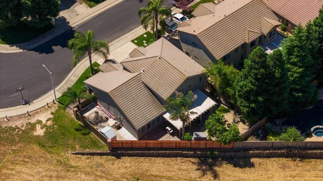 1924 Saint Patrick Way, Roseville, CA 95747