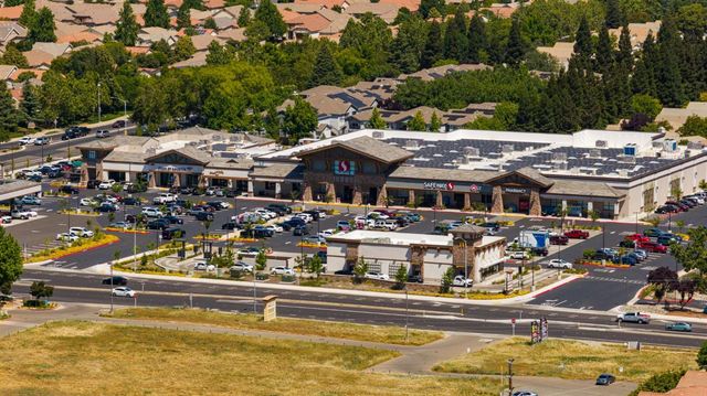 1924 Saint Patrick Way, Roseville, CA 95747