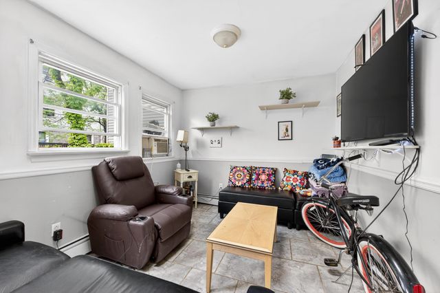 129 AVENUE E, Bayonne, NJ 07002