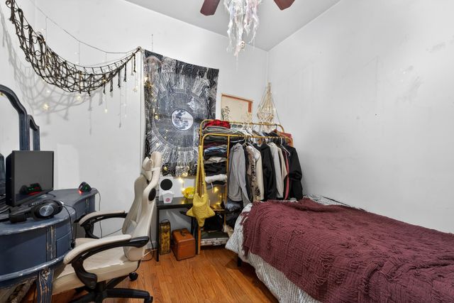 129 AVENUE E, Bayonne, NJ 07002