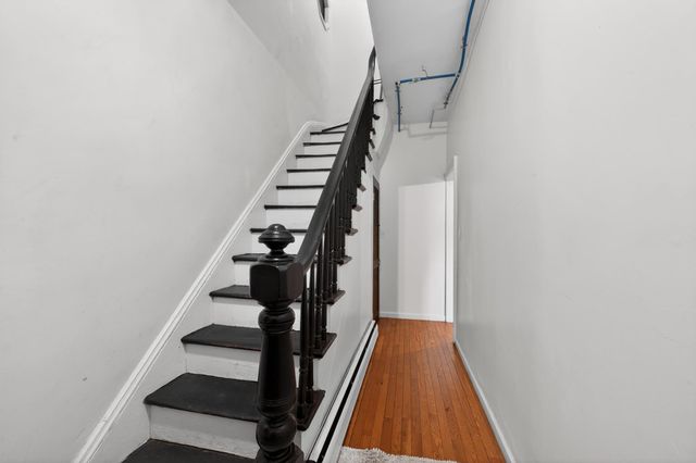 129 AVENUE E, Bayonne, NJ 07002