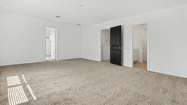 9106 Burnet Fields Drive, Baytown, TX 77521
