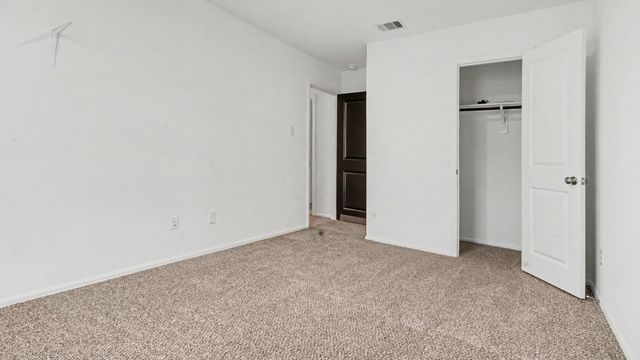 9106 Burnet Fields Drive, Baytown, TX 77521